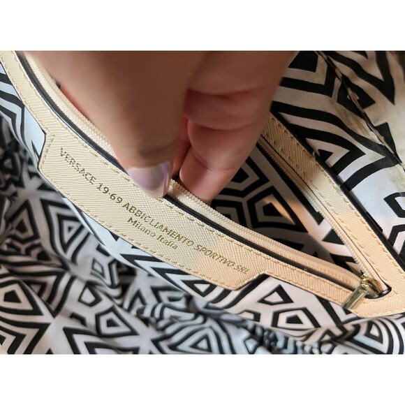 Versace Beige 19.69 Abbigliamento Sportivo Leather Handbag - Picture 8 of 12